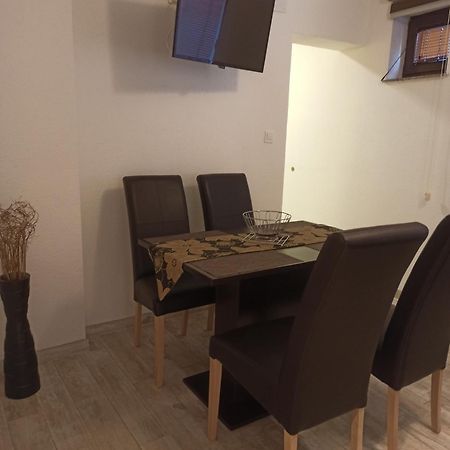 Studio Apartments Una Кореница Экстерьер фото