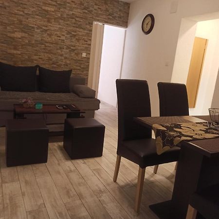 Studio Apartments Una Кореница Экстерьер фото